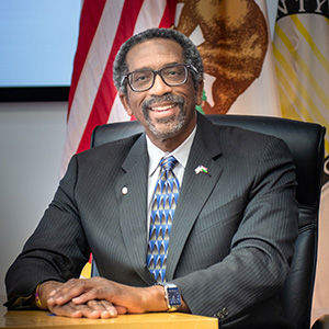 Official portrait of Nate Miley